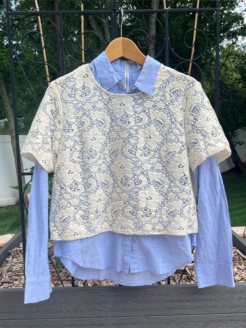 Elizabeth and James Carnie Twofer Lace Blouse Size M Whimsigoth Office Chic